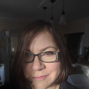 Meet your Posher, Allyson